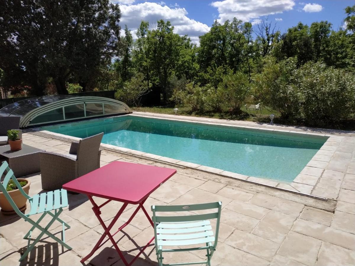 Lou Pebre D'Ai Bed and Breakfast Régusse Εξωτερικό φωτογραφία