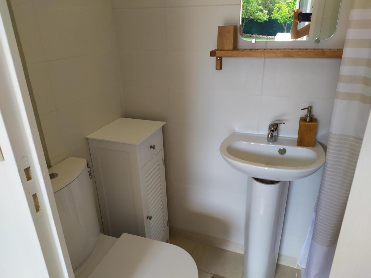 Lou Pebre D'Ai Bed and Breakfast Régusse Εξωτερικό φωτογραφία