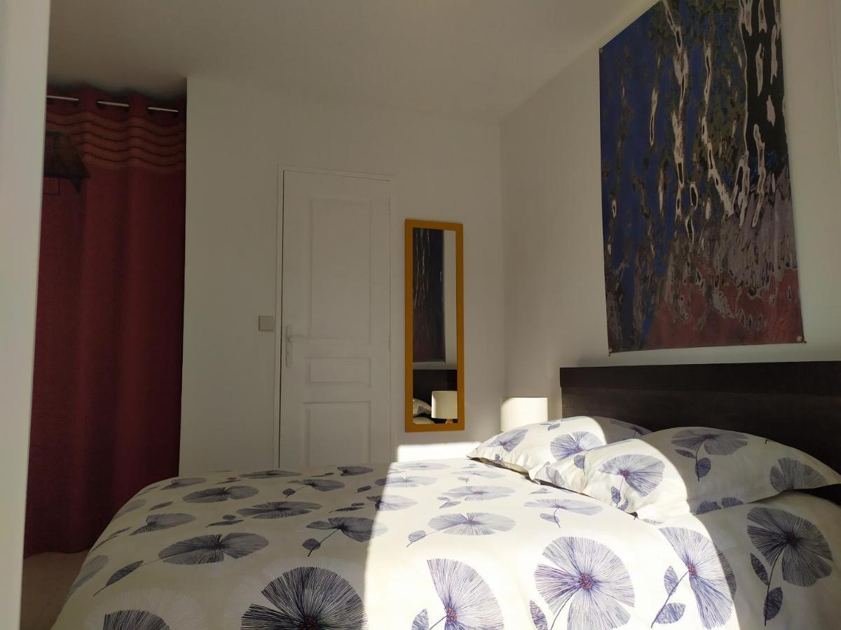 Lou Pebre D'Ai Bed and Breakfast Régusse Εξωτερικό φωτογραφία